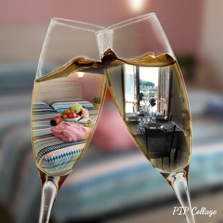 Apartment Aurora & Nicole Ideal Per Biker Con Terazza Vista Mare Parcheggio E Wi-Fi Gratuiti Pietra Ligure Luaran gambar